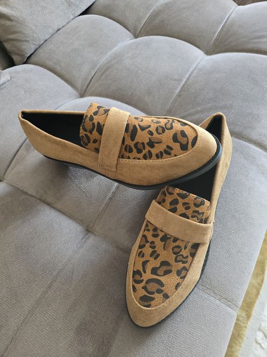 Продаю новые стильные туфли