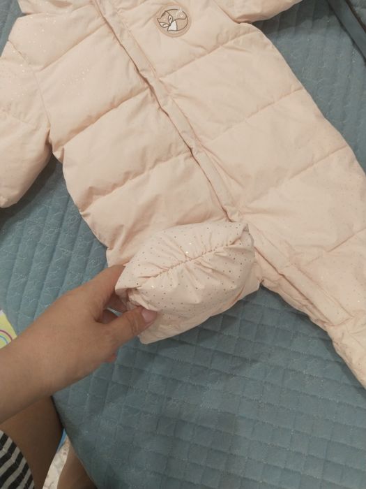 Продам комбинезон новый не одевали