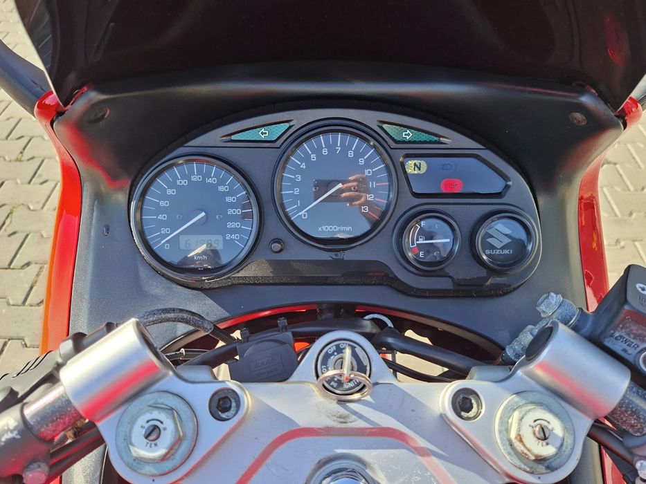 Suzuki gsx f 600 katana