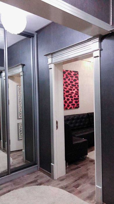 Ц-6 , 3/8/9.  3-комн  120.000 ye