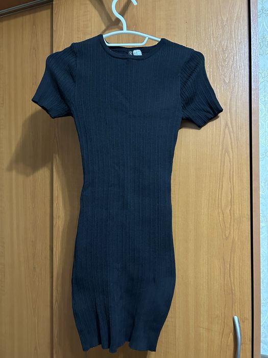 Платье черное мини, H&M