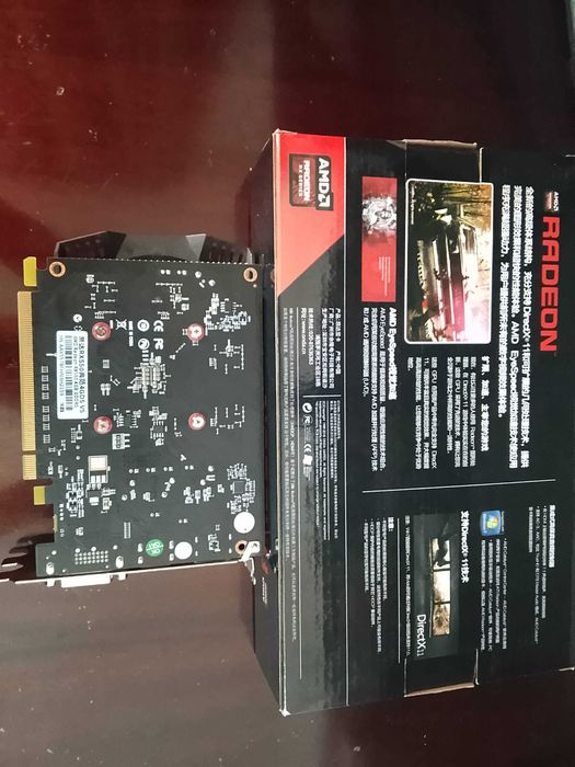 Видеокарта RX 550 4 Гб