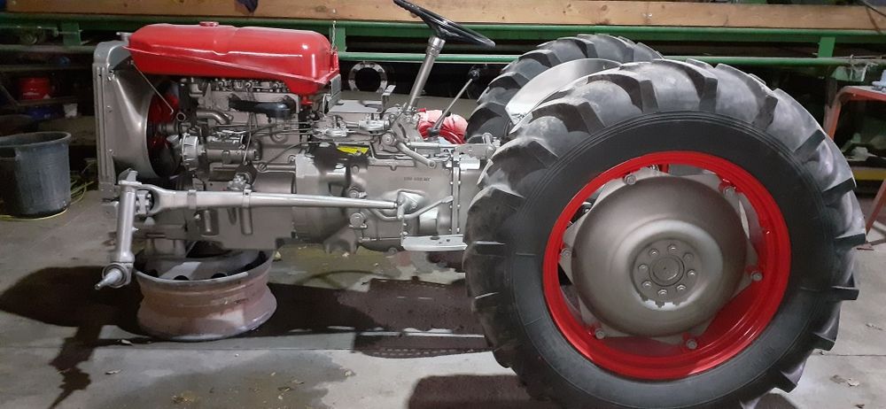 Tractor MASEY FERGUSON mf 35x