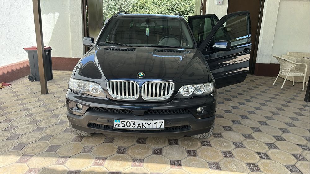 Фары BMW X5 E53 в идеальном состоянии