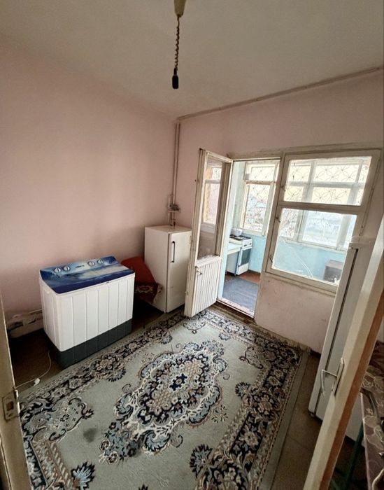 Сотилади Квартира! Сергели, Спутник-16, 2/3/9, 62м2+лифтовой перегород