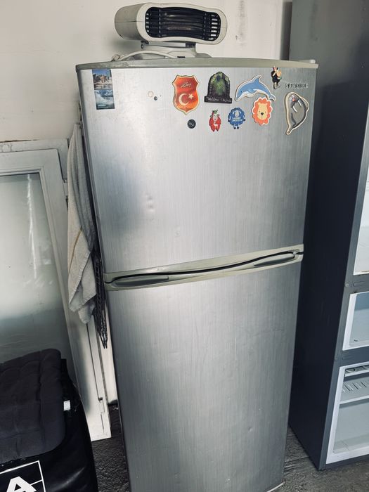 Оборудование из кафе продам срочно