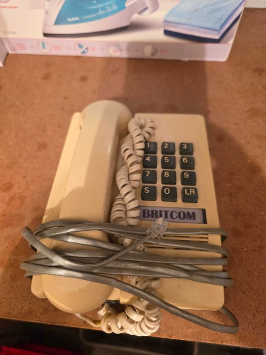 Telefoane vechi cu disc RS-70533,  EM-72 (seria RS-72492) si Britcom