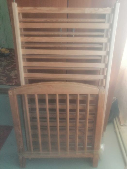 Детская кровать деревянная