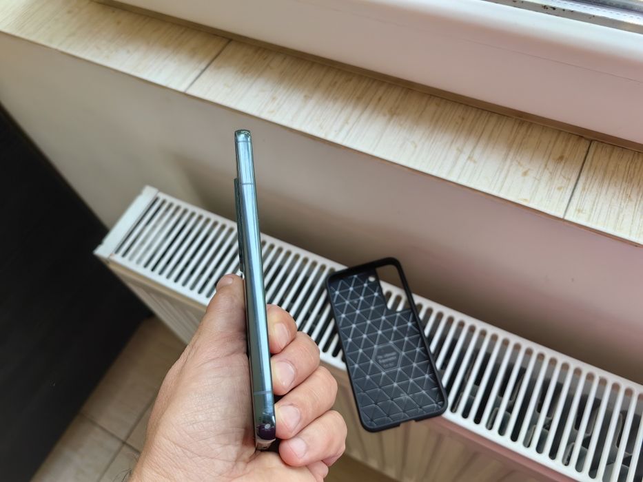 Samsung Galaxy S22 5G * accept schimburi