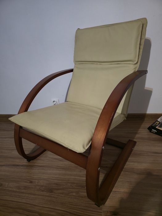 Scaun balansoar negociabil 250 de lei