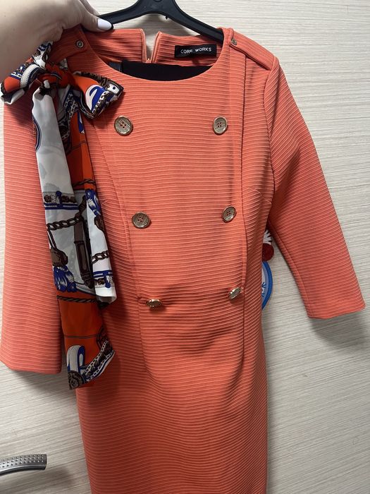 Платье модное