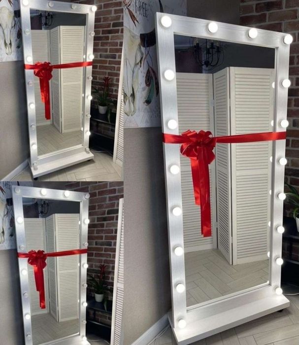 Трюма для косметологии, и для салона помощник, + полки, шкафы