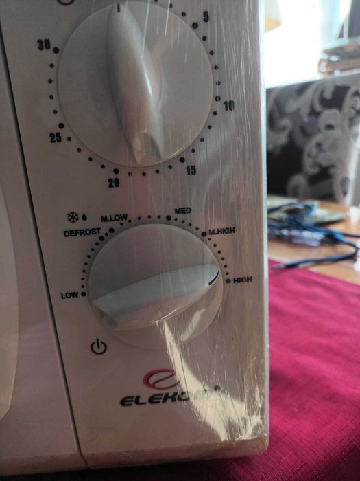 Елеком тостер и микровълнова, Чисто нови!