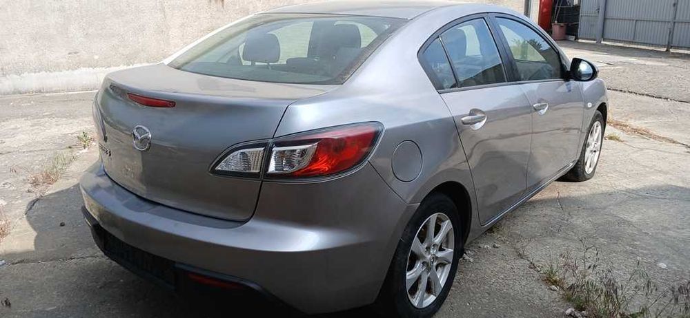Geam Mazda3BL Arc Mazda3BL Luneta Mazda3BL Motoras Mazda3BL  din dezmembrari Mazda