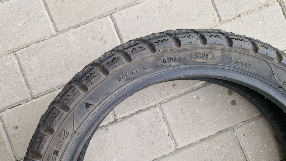 Anvelopa  scuter R15