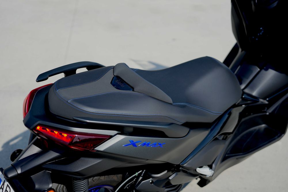 Yamaha XMAX 125 – 2025 - Negru mat