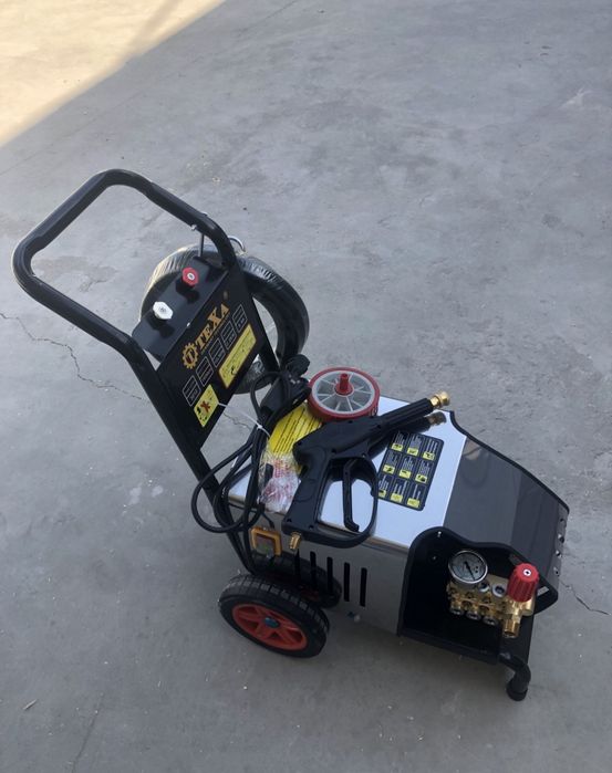 Карчер ТеХа-3012. Мощный двигатель аккумулятор шина колонка балон