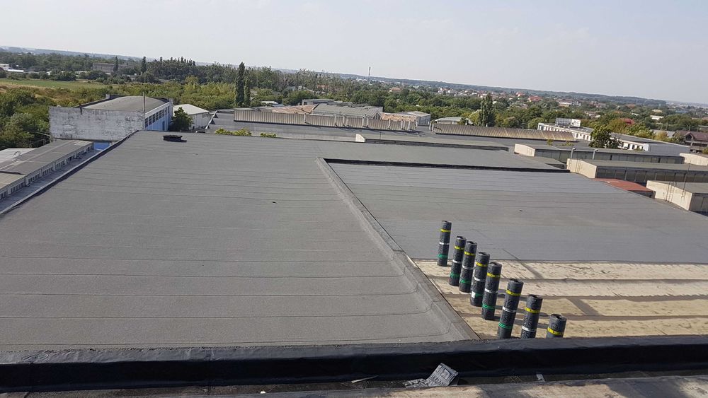 Spuma Poliuretanica + Hidroizolatii