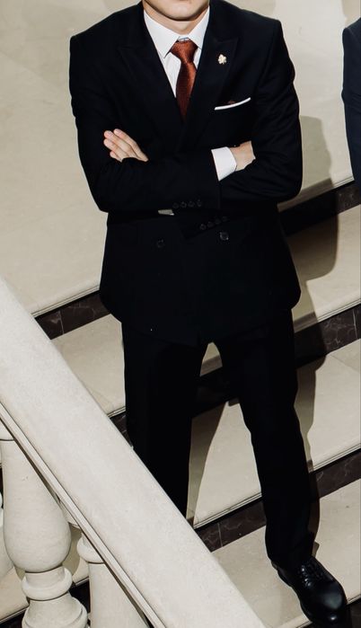 продам костюм новая