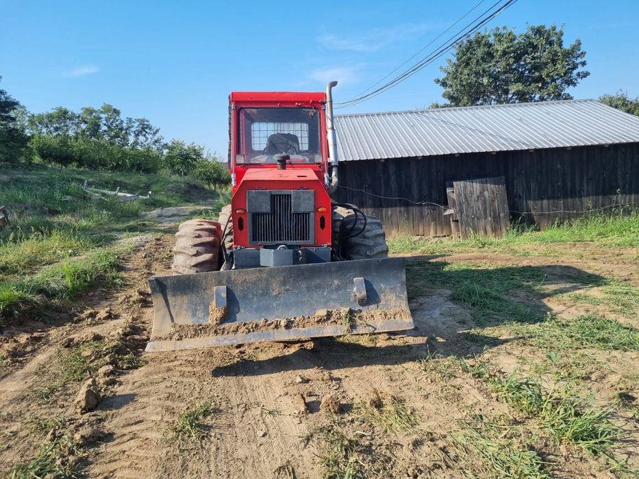 TAF cu motor Deutz 120 CP schimb cu tractor+remorca cu macara