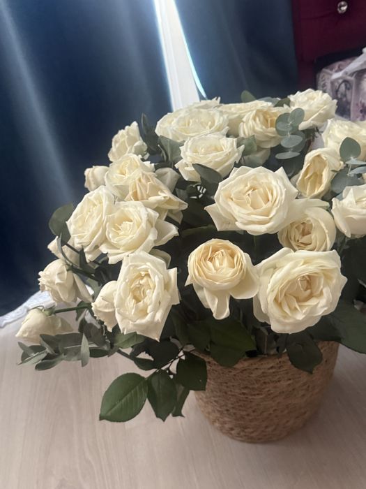 Корзина из 31 роз