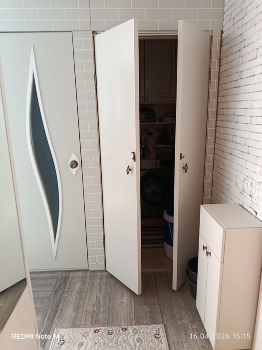 Продам 2-х ком. кв., 3/5 этаж