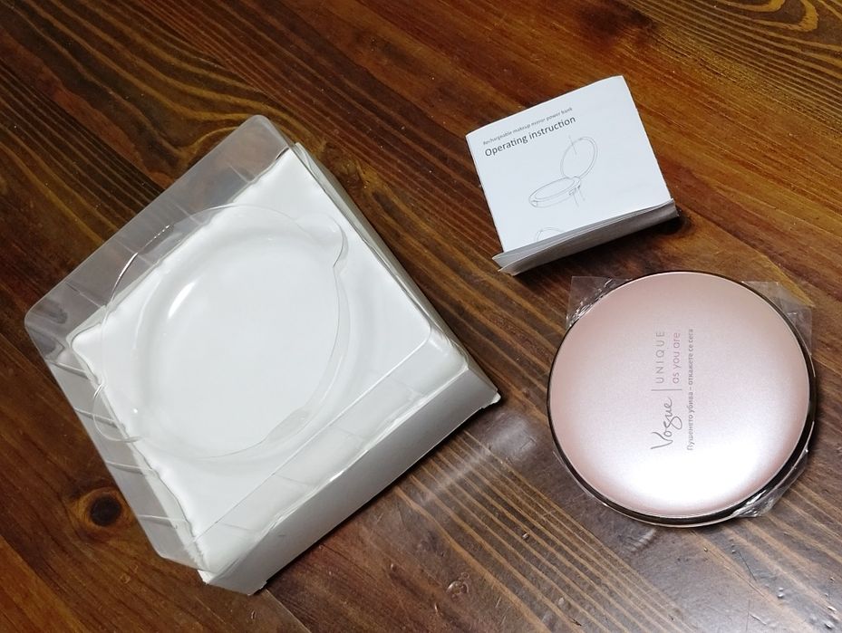 Продавам огледалце с преносима батерия