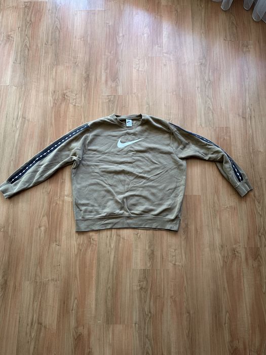 Nike суичер