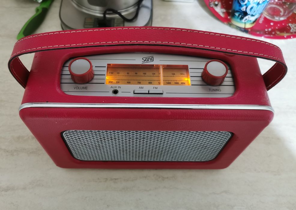 Radio retro vintage Nostalgia AM/FM 88-108 MHz aux in