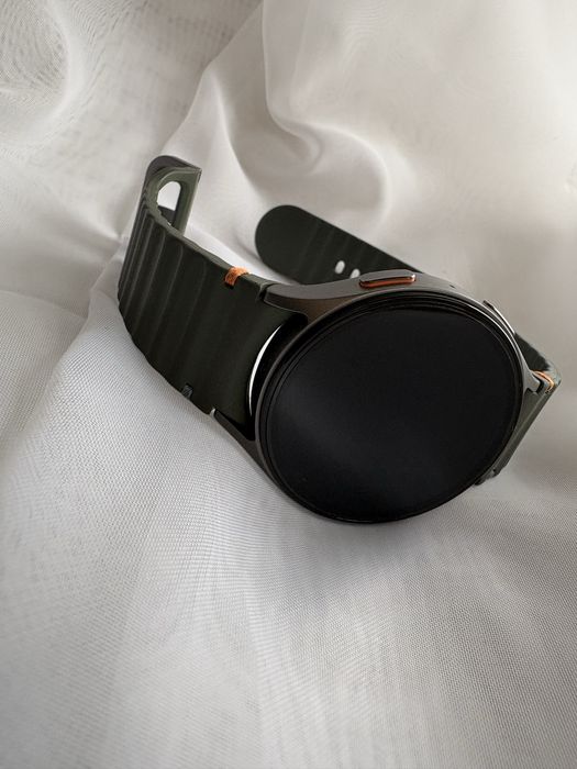 Продаю Samsung Galaxy Watch 7.