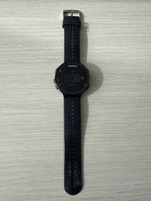 Garmin Forerunner 235