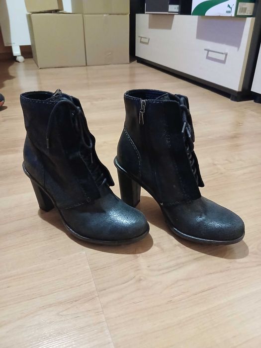 Черни Боти Clarks