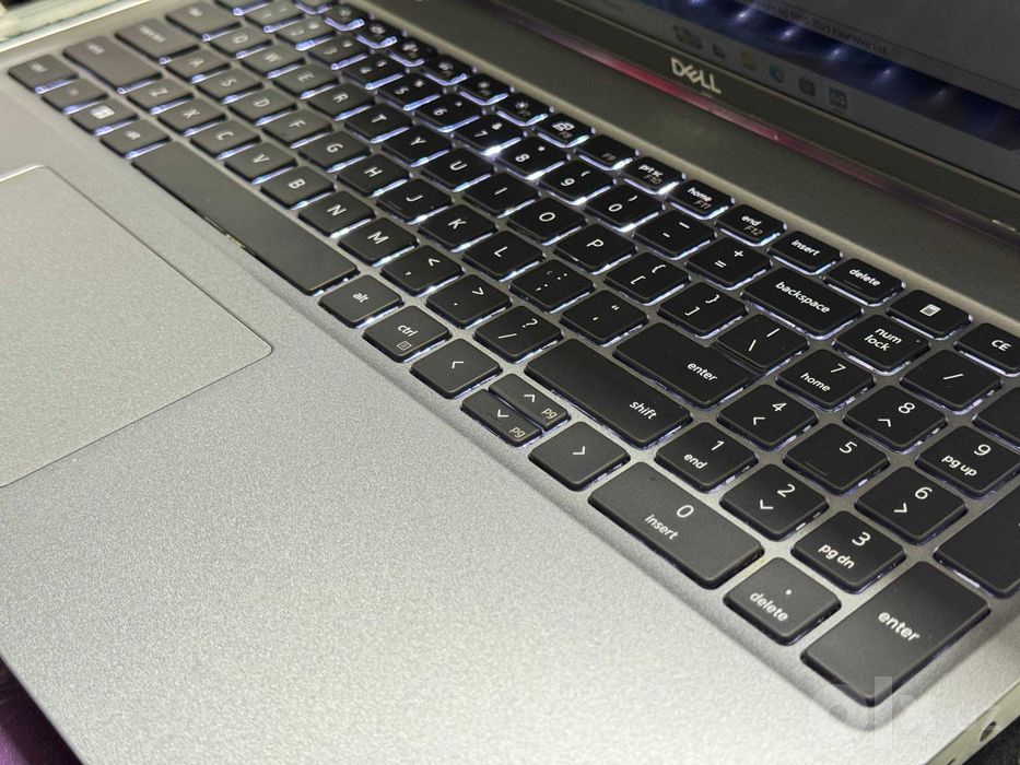 DELL Latitude 5530 Core i5-1245U ram 8 ssd 256