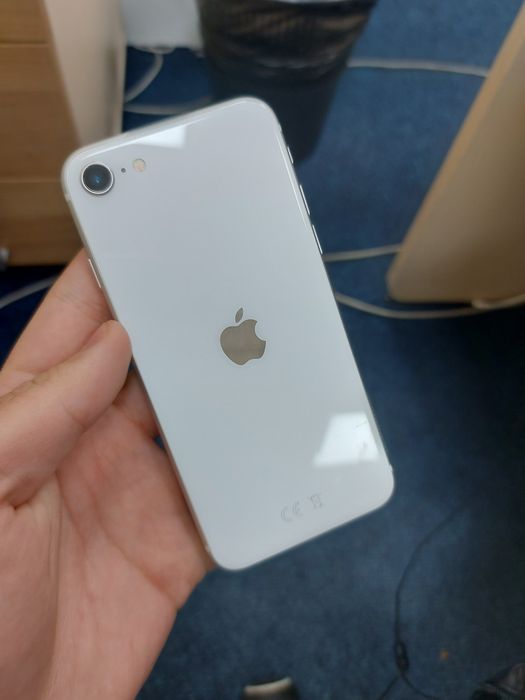 iPhone se 2020 white 64gb
