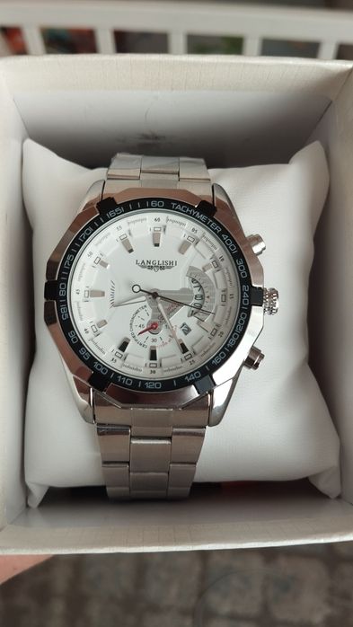 Часы наручные мужские