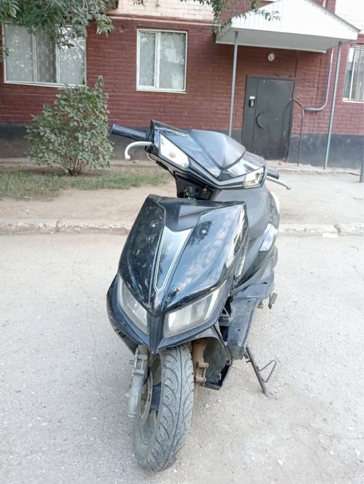 М 8 скутер бензин