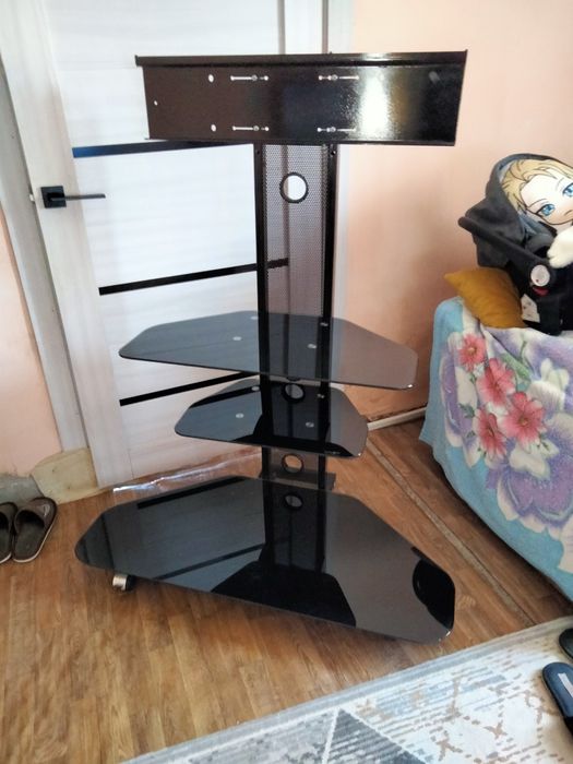 Подставка под телевизор