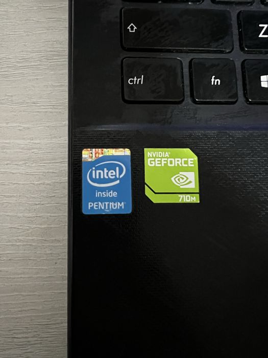 Ноутбук ASUS X552C