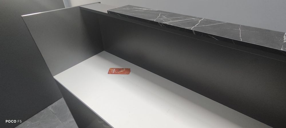 Ресепшн продаеться срочно