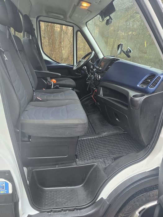 Vând Iveco Daily 35C18 basculabil EURO 6 motor 3L 180 CP an 2020