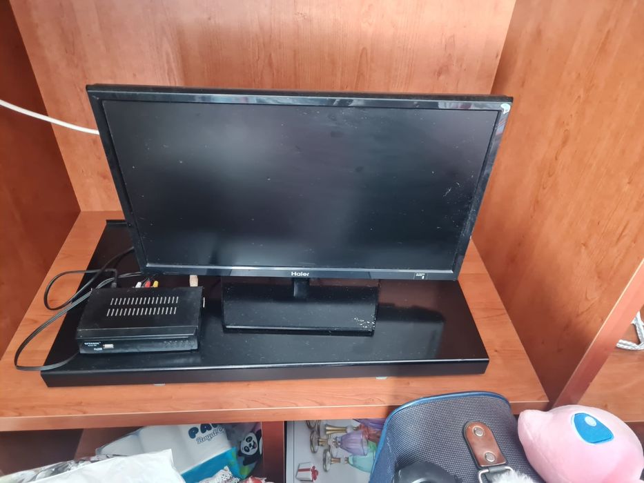 Продам телевизор с приставкой