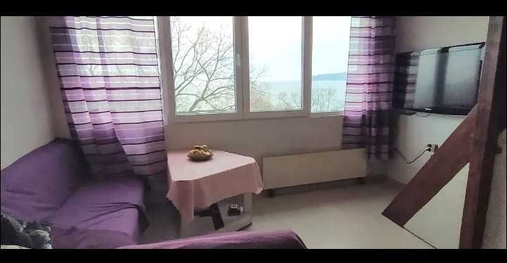 Дава се под наем Ателие в Варна, Гръцка махала - 36 кв.м за 700 € - Снимка #2