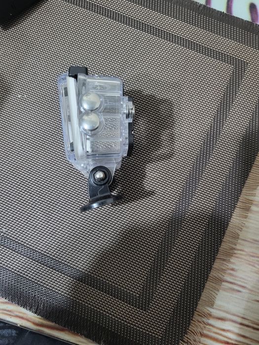 Vând camera de filmat myria