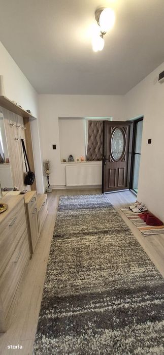 Casă + anexă gospodărească de vânzare – Gârdani, Maramureș
