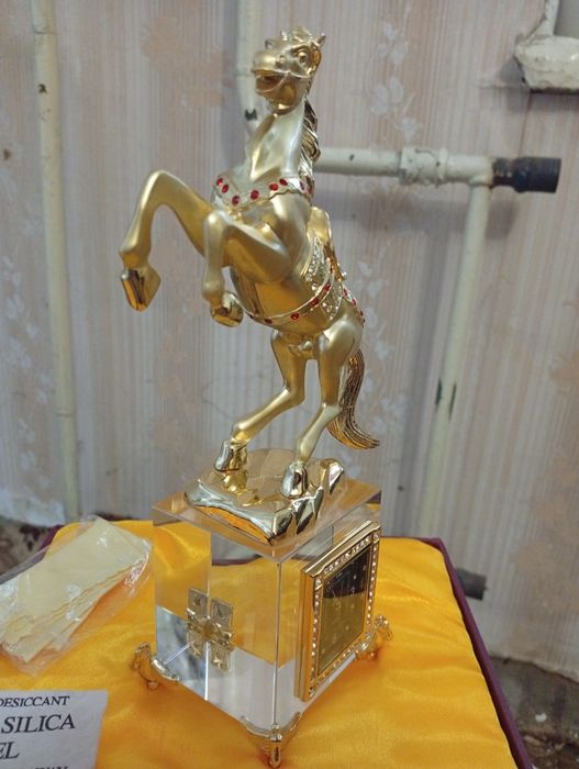 Продам сувенирный ЭКСЛЮЗИВ.