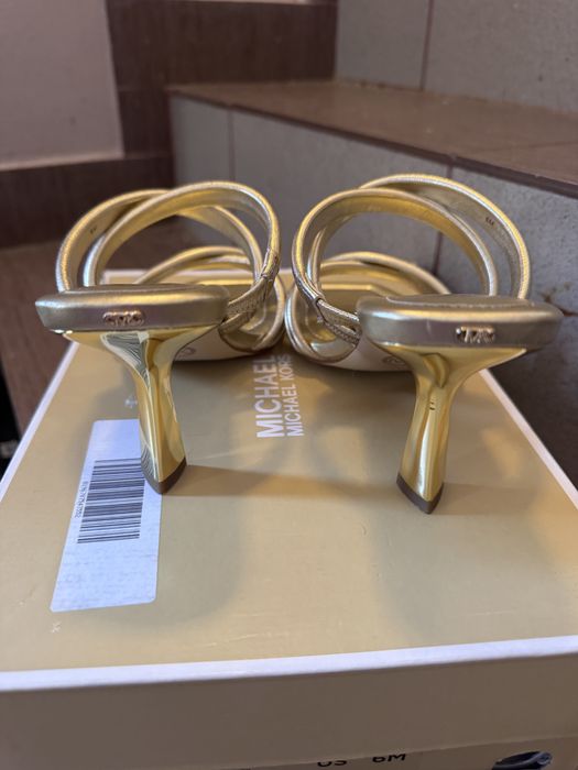 Papuci/pantofi /sandale Michael Kors piele masura 36