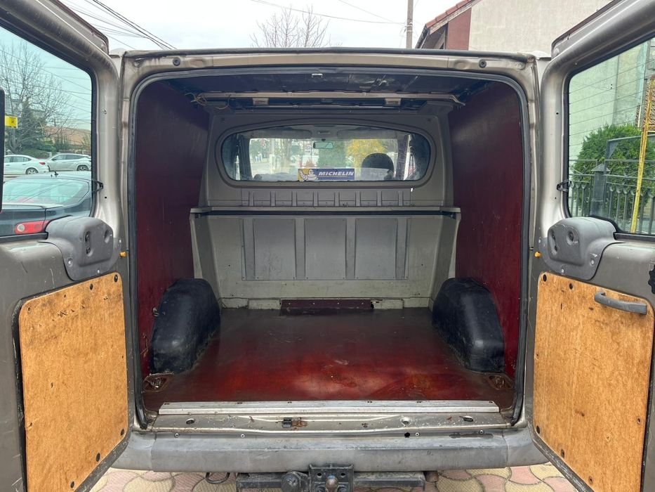 Vand urgent Ford Transit 2.0 tdi