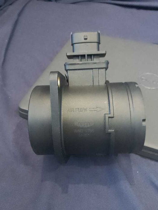 Debitmetru aer aspiratie Magneti Marelli  Nou !