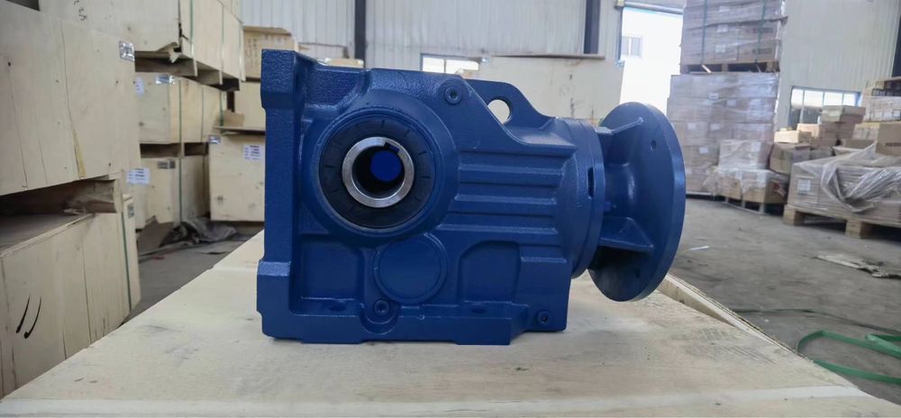 Электродвигатель мотор редуктор червячный редуктор