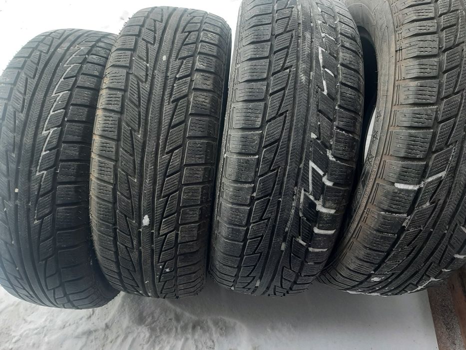 Продам шины 235/65/17 Китай